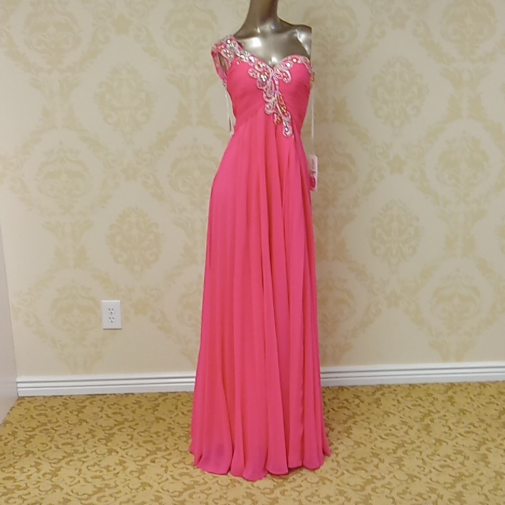 Nwt Studio 17 size 4 prom dress